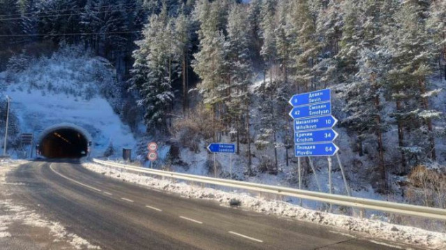 Републиканските пътища са проходими при зимни условия съобщава Агенция Пътна